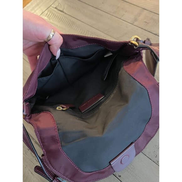 Marc by Marc Jacobs Preppy Legend Natasha Mini Nylon Crossbody Bag Cardamom - Picture 9 of 10